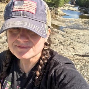 Meet your Posher, Catherine